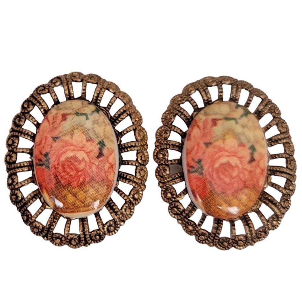 W Germany Gold Tone Filigree Flower Clip On Earrings, Signed K650